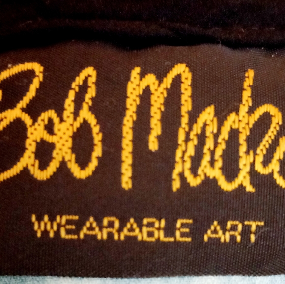 Bob Macke wearable art - Picture 5 of 5